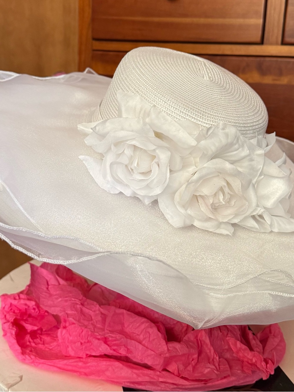 Elegant White Floral Wide-Brim Hat for Women